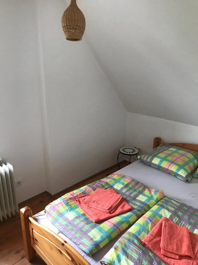 Charmante Altbau-Dg-Wohnung Munich Extérieur photo