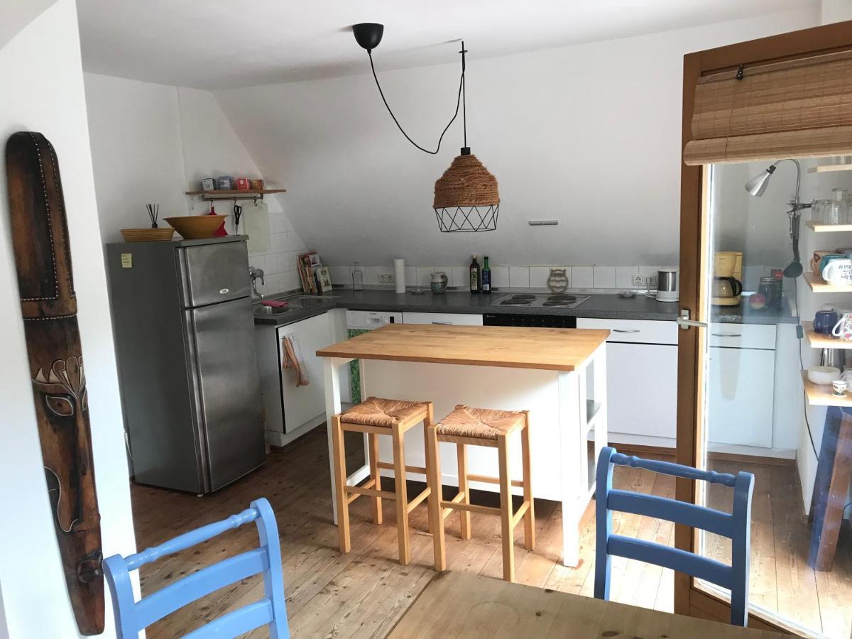 Charmante Altbau-Dg-Wohnung Munich Extérieur photo